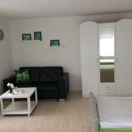 Ferienwohnung Wenzel Roxheim Exterior foto